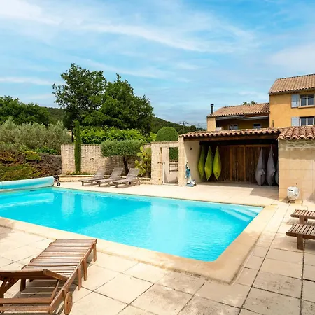 Lavande La Bastide St Jacques Hébergement de vacances *